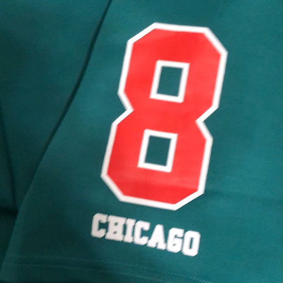 Shorts - Picture 3 of 3